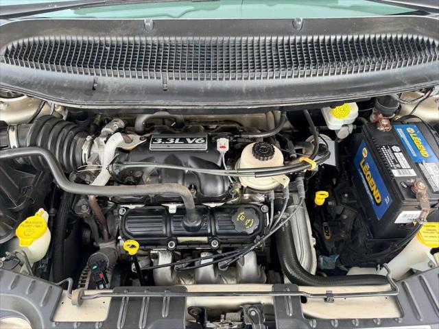 2005 Dodge Caravan SXT