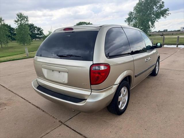 2005 Dodge Caravan SXT