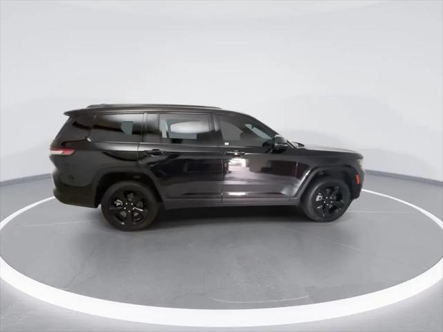 2025 Jeep Grand Cherokee L Altitude X 4x4