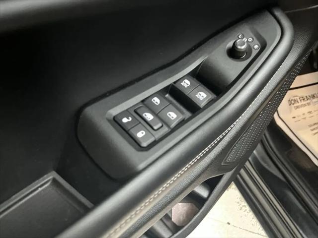 2025 Jeep Grand Cherokee L Altitude X 4x4