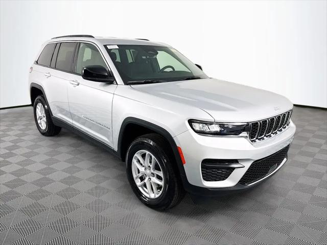 2026 Jeep Grand Cherokee Laredo 4x4 for sale in Millington, TN