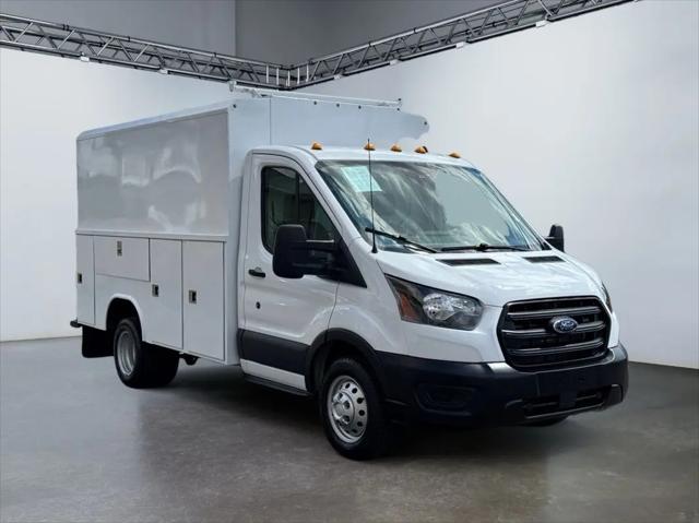 2020 Ford Transit Chassis Base
