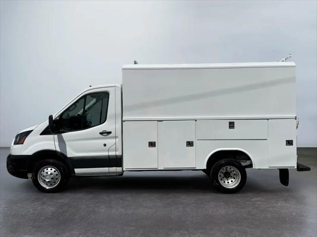 2020 Ford Transit Chassis Base