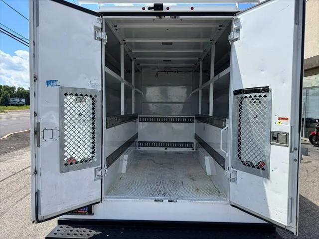 2020 Ford Transit Chassis Base
