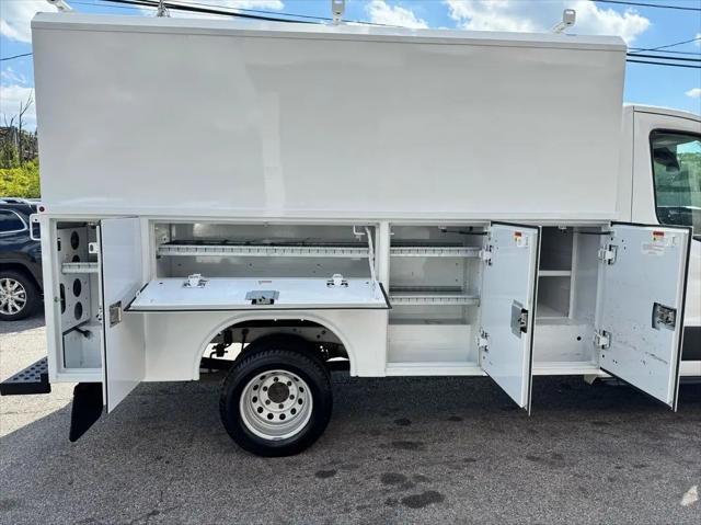 2020 Ford Transit Chassis Base