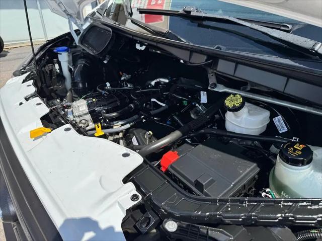 2020 Ford Transit Chassis Base