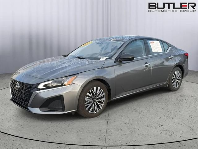 2025 Nissan Altima SV FWD