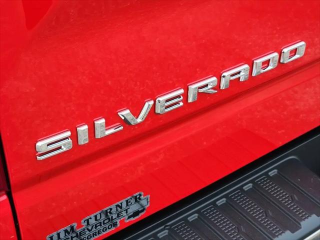 2026 Chevrolet Silverado 1500 4WD Crew Cab Standard Bed LT