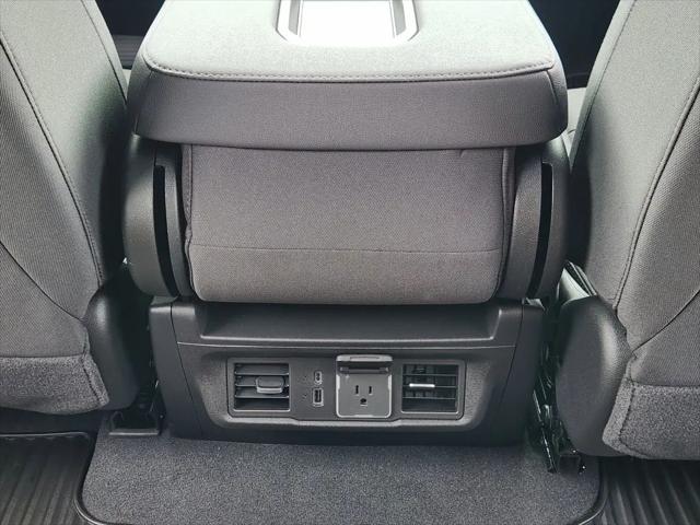 2026 Chevrolet Silverado 1500 4WD Crew Cab Standard Bed LT