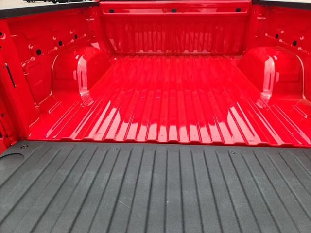 2026 Chevrolet Silverado 1500 4WD Crew Cab Standard Bed LT