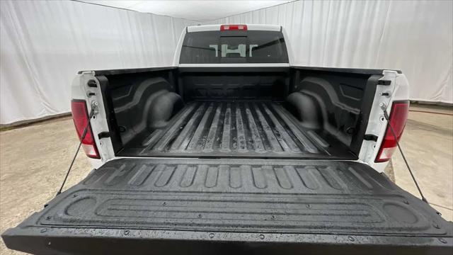 2017 Ram 1500 SLT