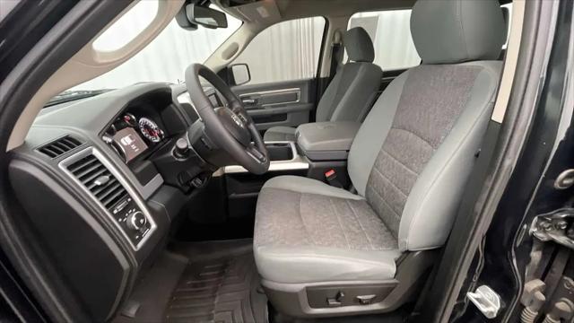 2017 Ram 1500 Big Horn Crew Cab 4x4 6'4" Box