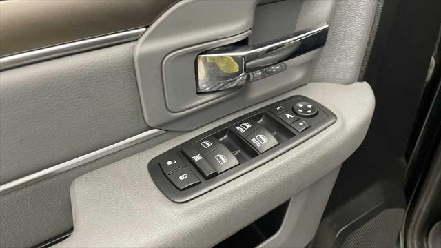 2017 Ram 1500 Big Horn Crew Cab 4x4 6'4" Box