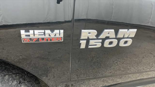 2017 Ram 1500 Big Horn Crew Cab 4x4 6'4" Box