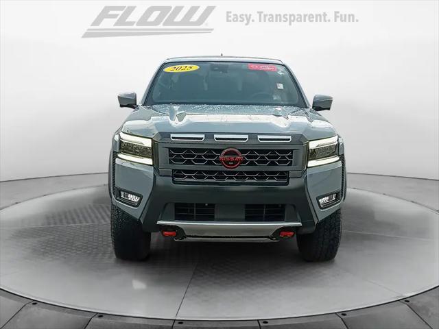2025 Nissan Frontier Crew Cab PRO-4X 4x4
