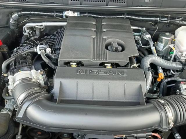 2025 Nissan Frontier Crew Cab PRO-4X 4x4