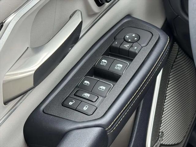 2025 Ram 1500 Tungsten Crew Cab 4x4 5'7" Box