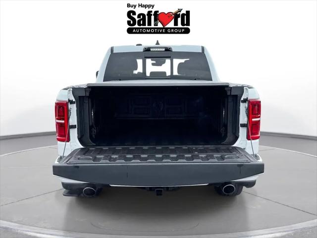 2025 Ram 1500 Tungsten Crew Cab 4x4 5'7" Box