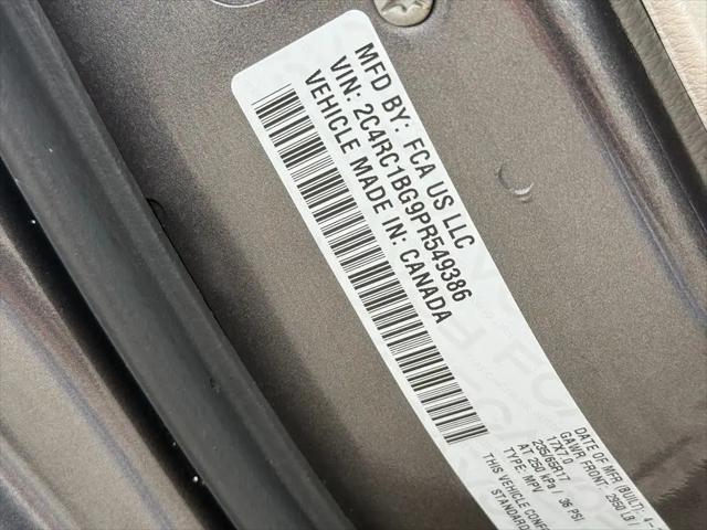 2023 Chrysler Pacifica Touring L