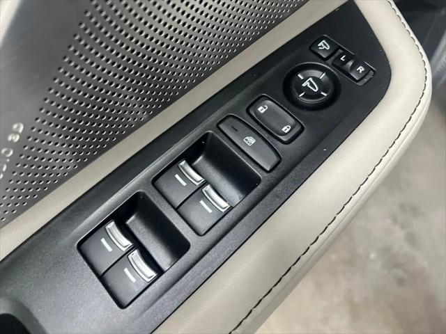 2025 Acura RDX Advance