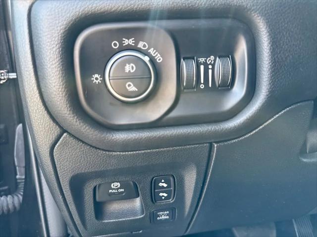 2025 Ram 1500 Laramie Crew Cab 4x4 5'7" Box