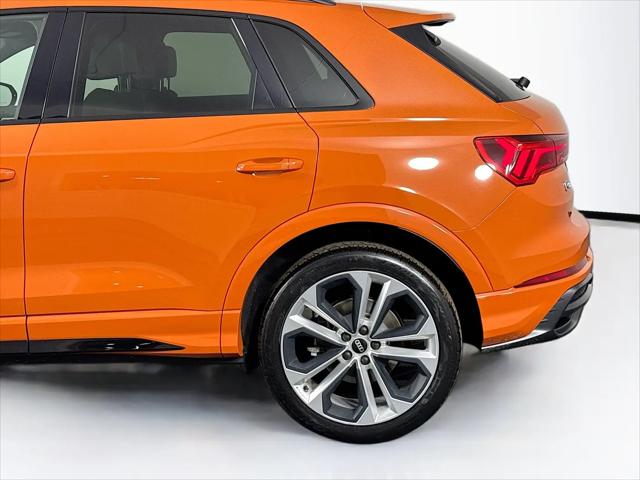 2021 Audi Q3 Premium Plus 45 TFSI S line quattro Tiptronic