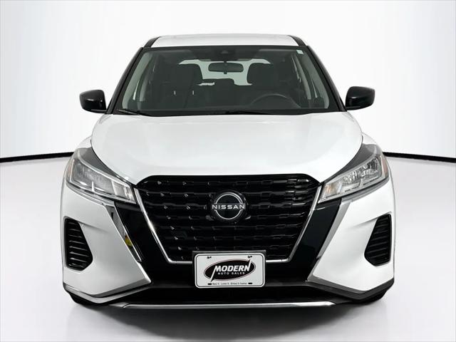 2023 Nissan Kicks S Xtronic CVT