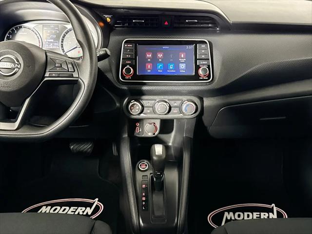 2023 Nissan Kicks S Xtronic CVT