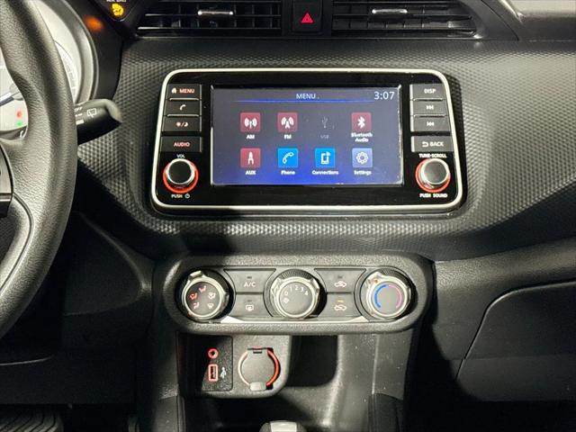 2023 Nissan Kicks S Xtronic CVT