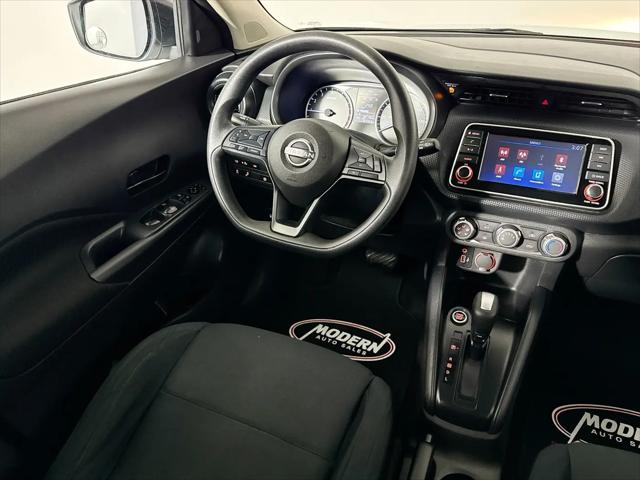 2023 Nissan Kicks S Xtronic CVT