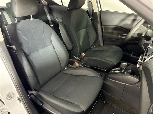 2023 Nissan Kicks S Xtronic CVT
