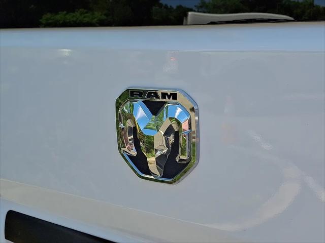 2025 Ram ProMaster 2500 Cargo Van Tradesman Low Roof 136" WB w/Pass Seat