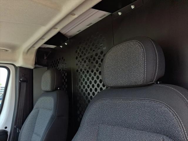 2025 Ram ProMaster 2500 Cargo Van Tradesman Low Roof 136" WB w/Pass Seat