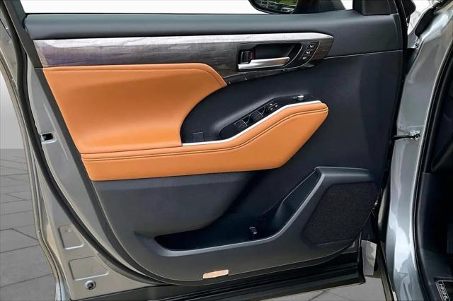 2026 Toyota Highlander Platinum