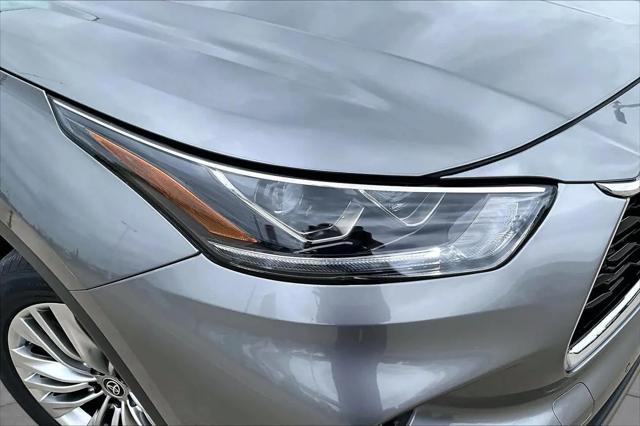 2026 Toyota Highlander Platinum