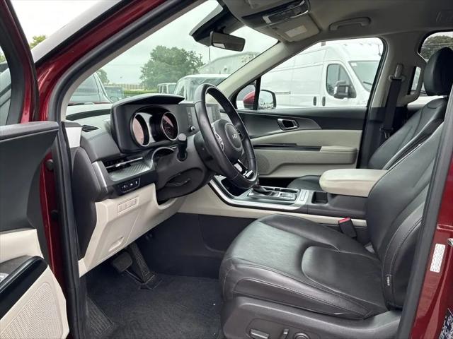 2024 Kia Carnival MPV LX Seat Package