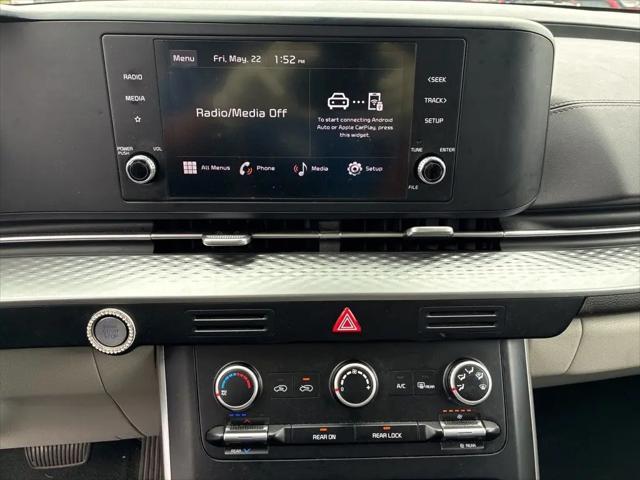2024 Kia Carnival MPV LX Seat Package