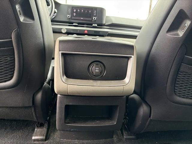 2024 Kia Carnival MPV LX Seat Package