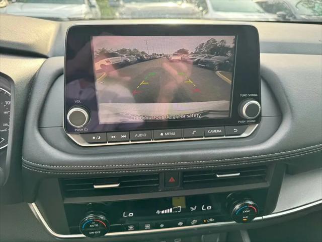 2025 Nissan Rogue SV FWD