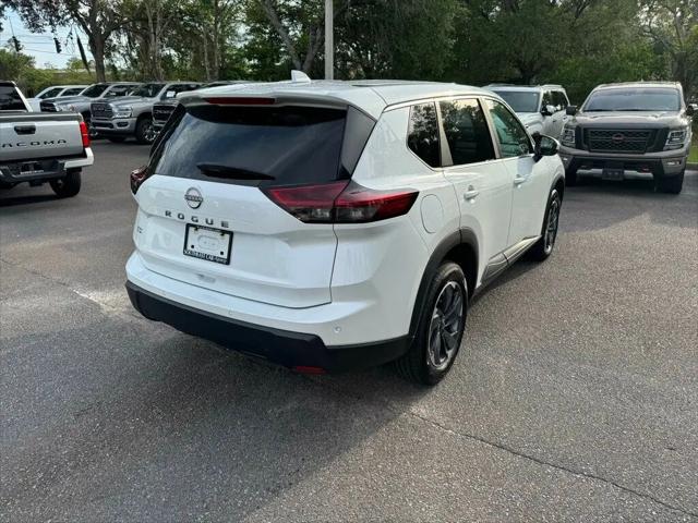 2025 Nissan Rogue SV FWD