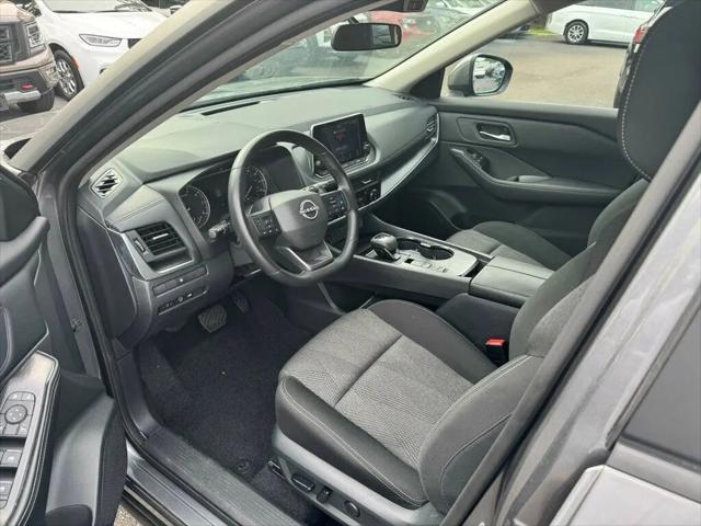 2025 Nissan Rogue SV FWD