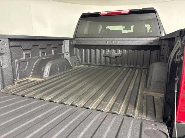 2026 Chevrolet Silverado 1500 4WD Crew Cab Short Bed Custom Trail Boss
