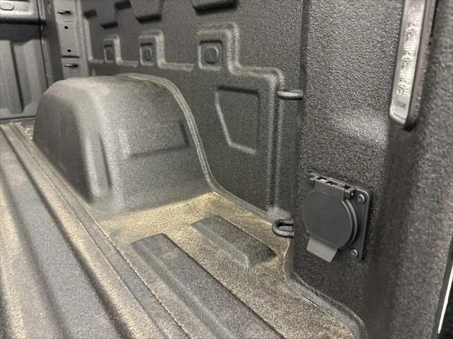 2026 Chevrolet Silverado 1500 4WD Crew Cab Short Bed Custom Trail Boss