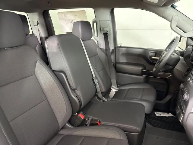2026 Chevrolet Silverado 1500 4WD Crew Cab Short Bed Custom Trail Boss