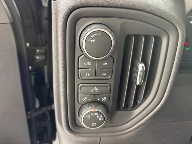 2026 Chevrolet Silverado 1500 4WD Crew Cab Short Bed Custom Trail Boss