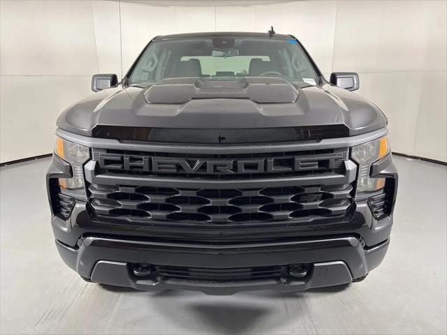 2026 Chevrolet Silverado 1500 4WD Crew Cab Short Bed Custom Trail Boss