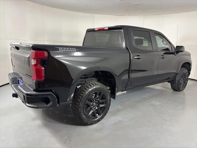 2026 Chevrolet Silverado 1500 4WD Crew Cab Short Bed Custom Trail Boss