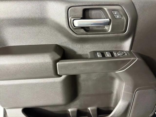 2026 Chevrolet Silverado 1500 4WD Crew Cab Short Bed Custom Trail Boss