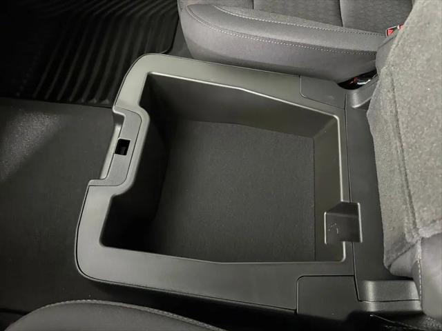 2026 Chevrolet Silverado 1500 4WD Crew Cab Short Bed Custom Trail Boss