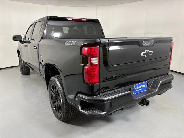 2026 Chevrolet Silverado 1500 4WD Crew Cab Short Bed Custom Trail Boss